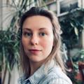 Portrait de Axelle, intervenant chez Rartistes