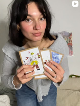 Portrait de Cloé, intervenant pour l'atelier Dessin aux crayons de couleur